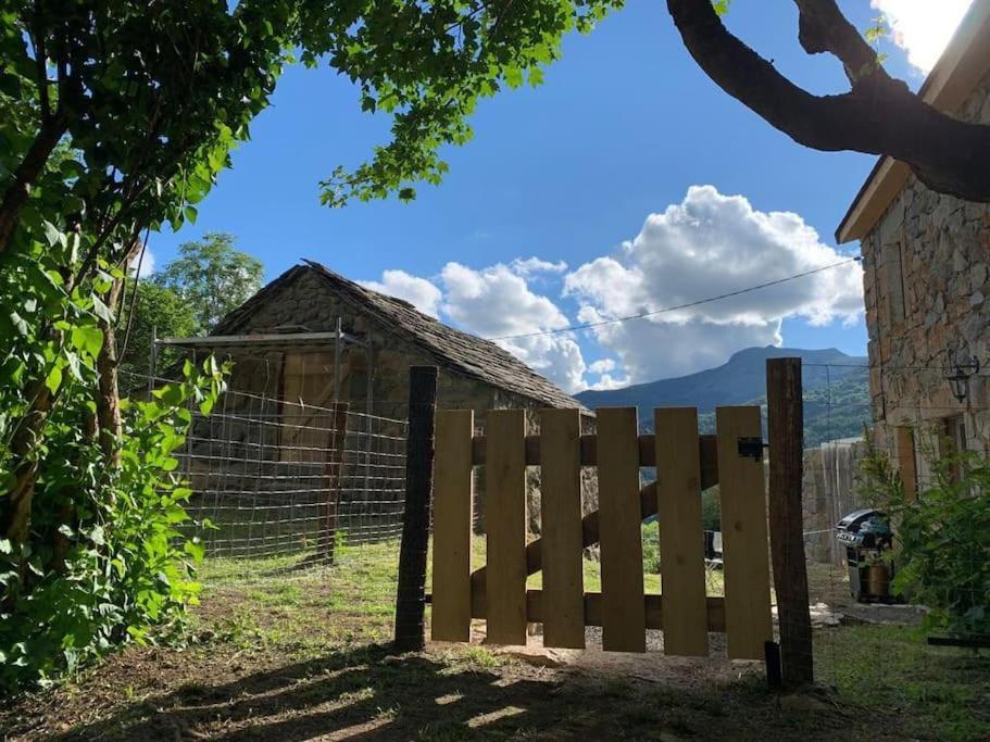 Tiny House De Tempoyrac Villa La Rochette  Екстериор снимка