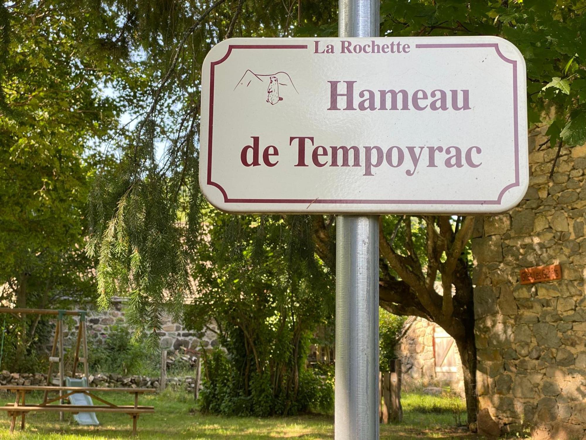 Tiny House De Tempoyrac Villa La Rochette  Екстериор снимка